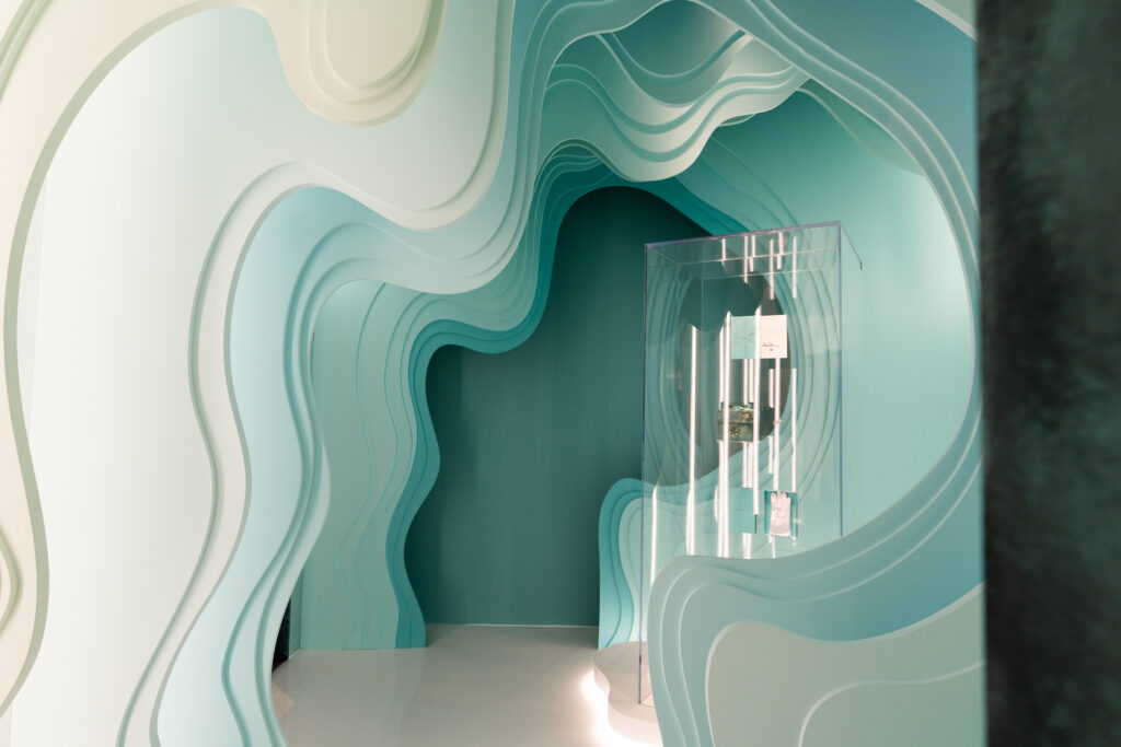 Daniel Arsham Transforms Tiffany & Co. Packaging into Art – WindowsWear